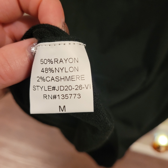 NWOT VICI Super Soft Sweater Dress size M - Picture 2 of 4